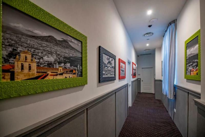 Ranieri Hotel