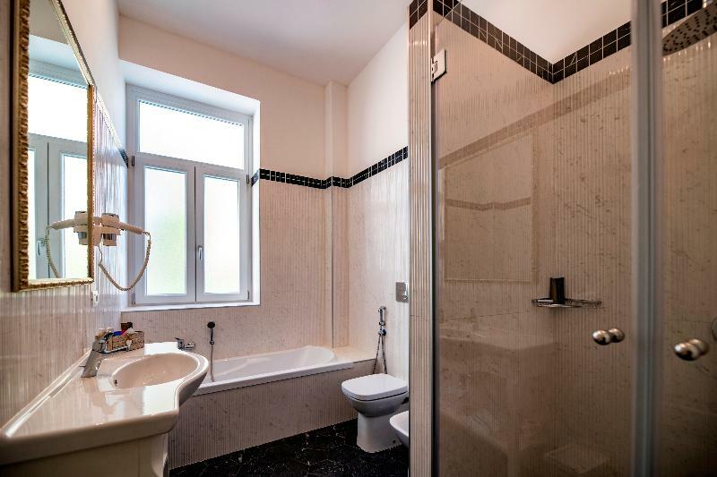 Ranieri Hotel Napels